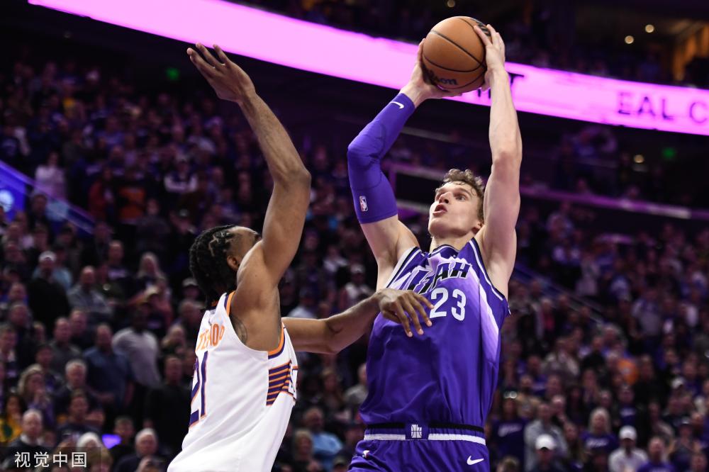 通过强调团 通过强调团