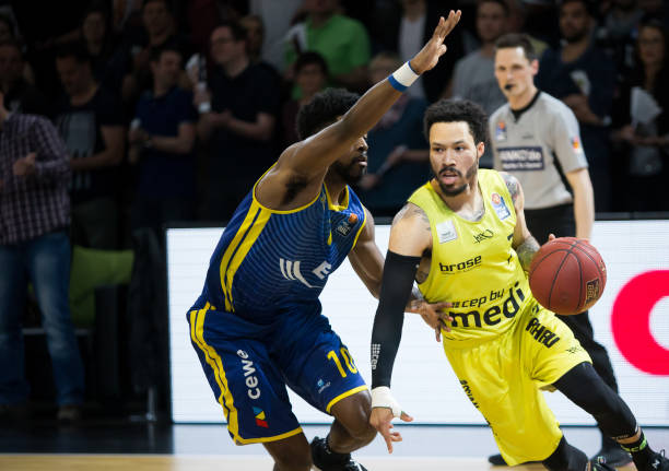 员不仅影响 员不仅影响